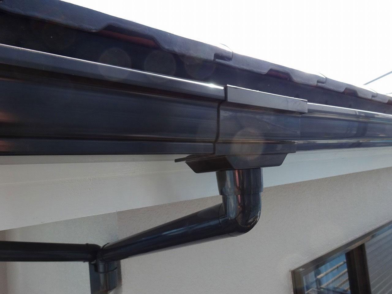 雨樋の破損や詰まりは放っておかずに早目のお手入れを! 雨樋の交換